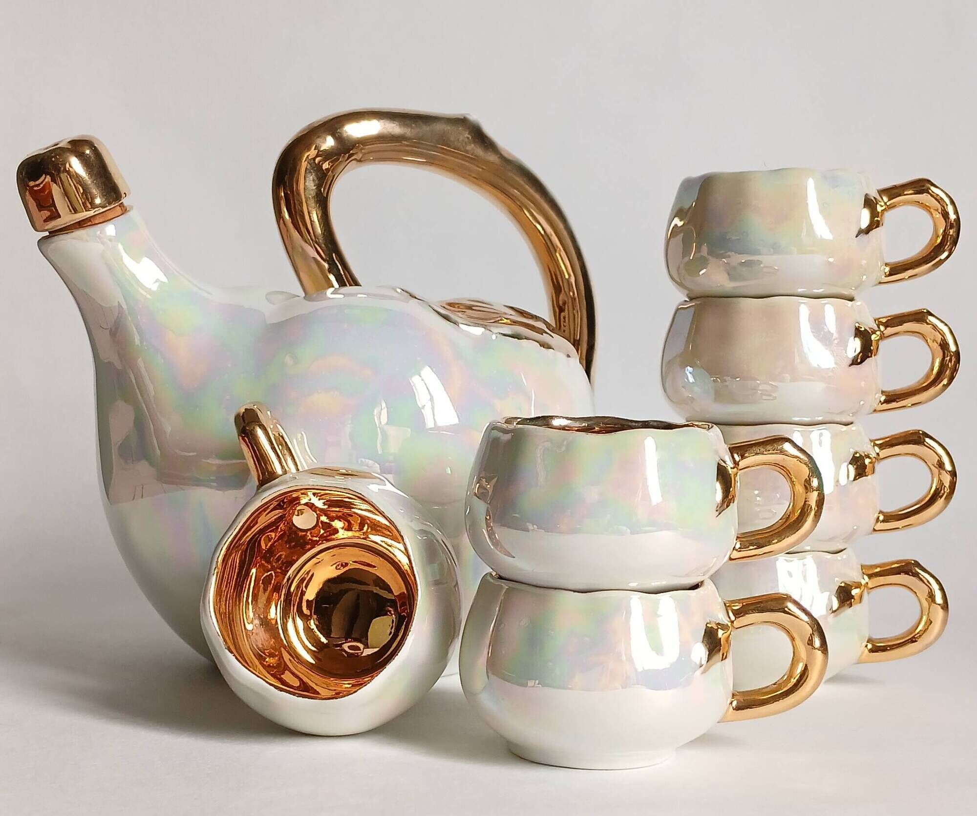 Fruit-shaped liqueur service in porcelain or tea set with its mirror tray.