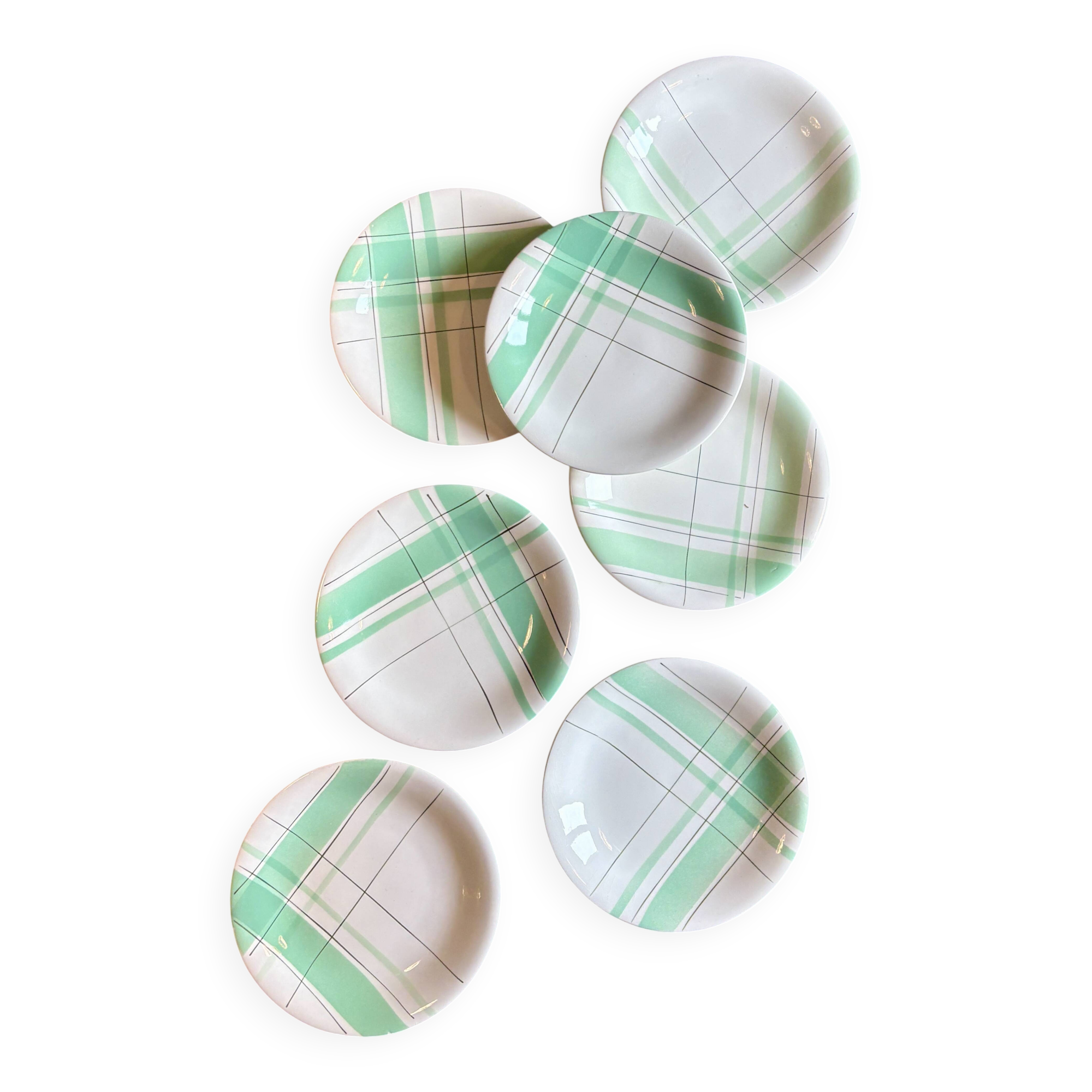 Set of 7 vintage dessert plates, Montréal green model by Salins.
