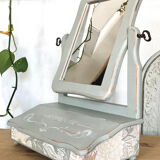 Jewelry box / dressing table