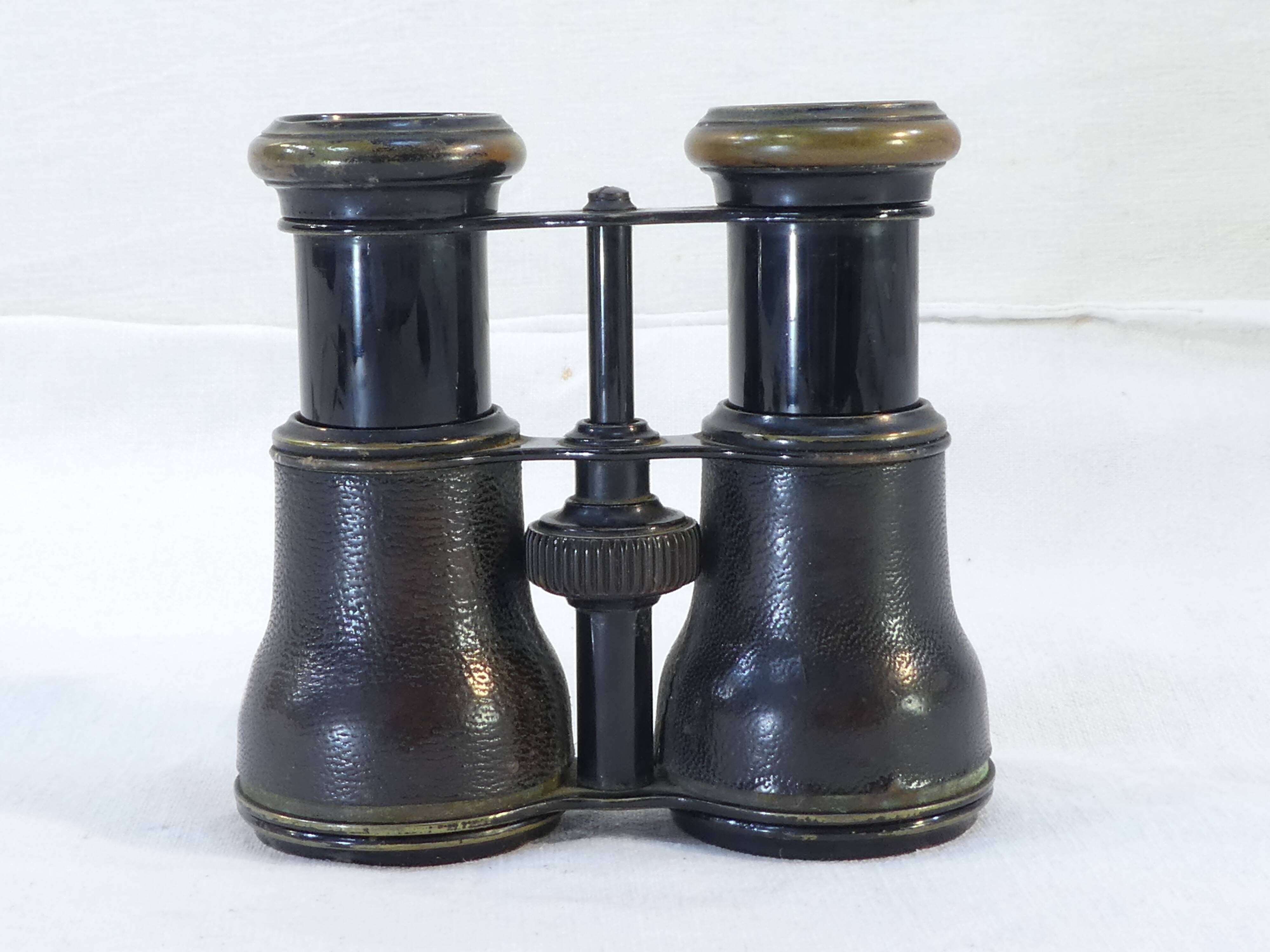 Superior military twin duval elder optician Annecy