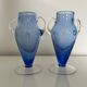 Paire de vases en verre bleu glacier