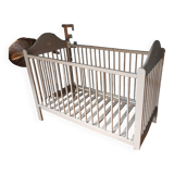 Lit bébé ancien en bois
