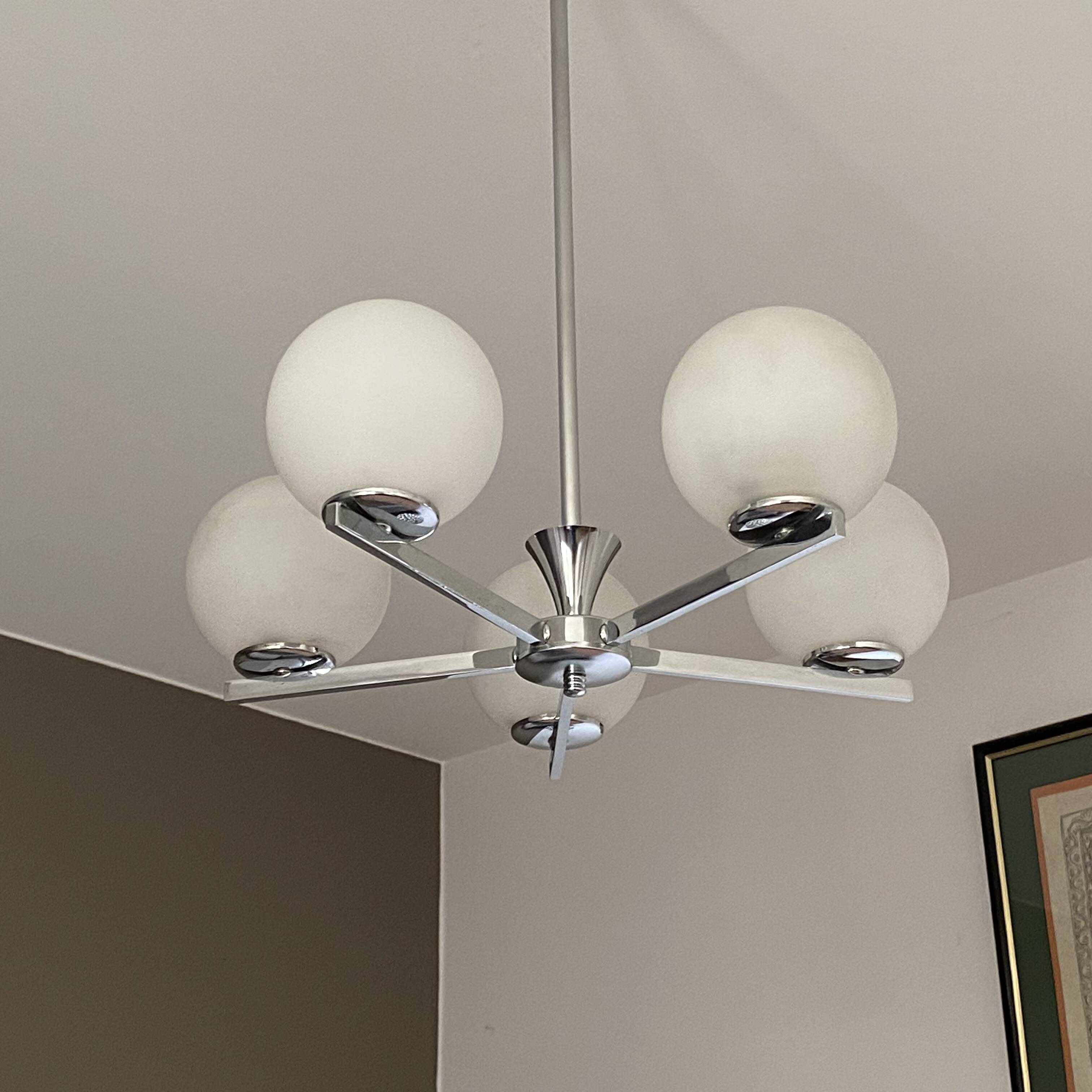 Lustre Spoutnik 5 globes. 1970. Space age.