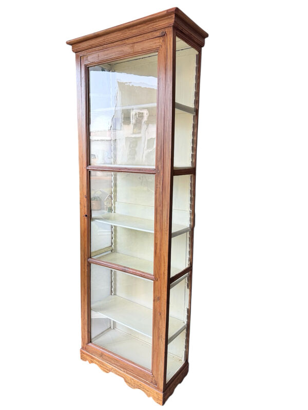 Vitrine ancienne, petit vaisselier, bibliothèque ancienne vitré