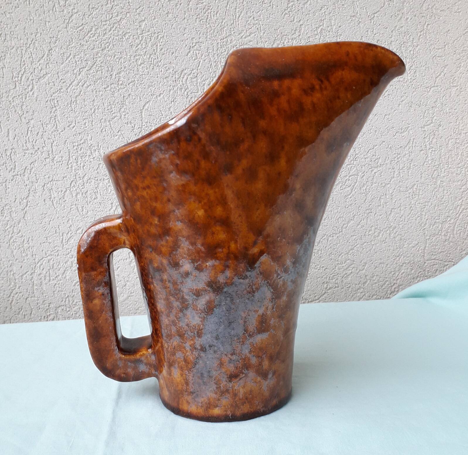 Biot ceramic pitcher