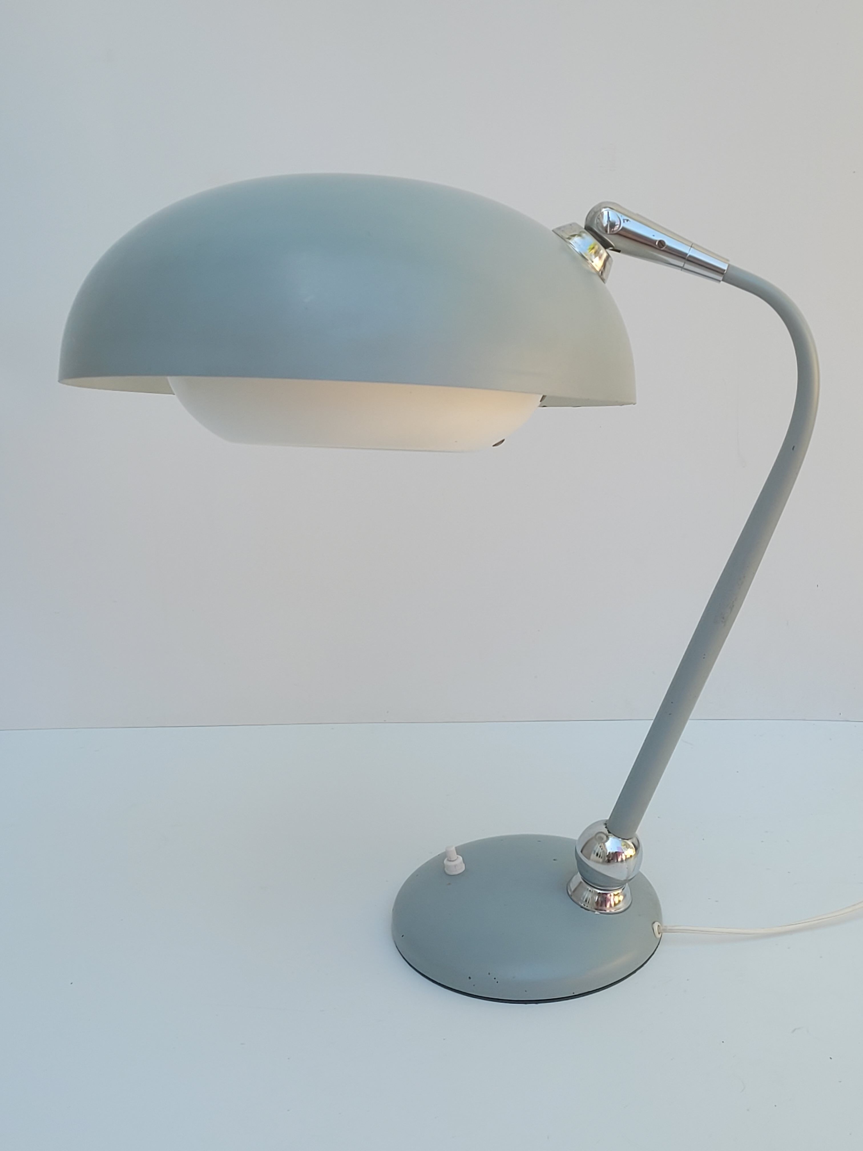 Italian articulated desk lamp Stilnovo, 1950s