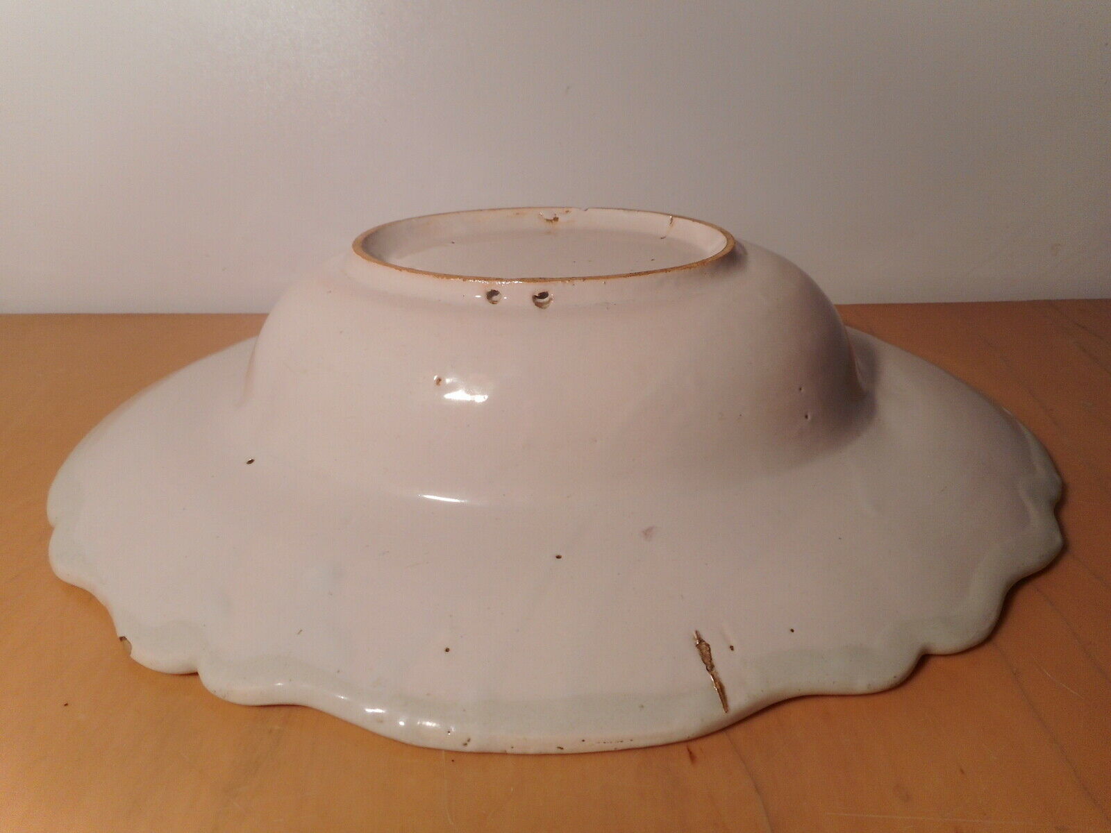 Old beard dish in faience of the south of the France 18 century in yellow camaieu