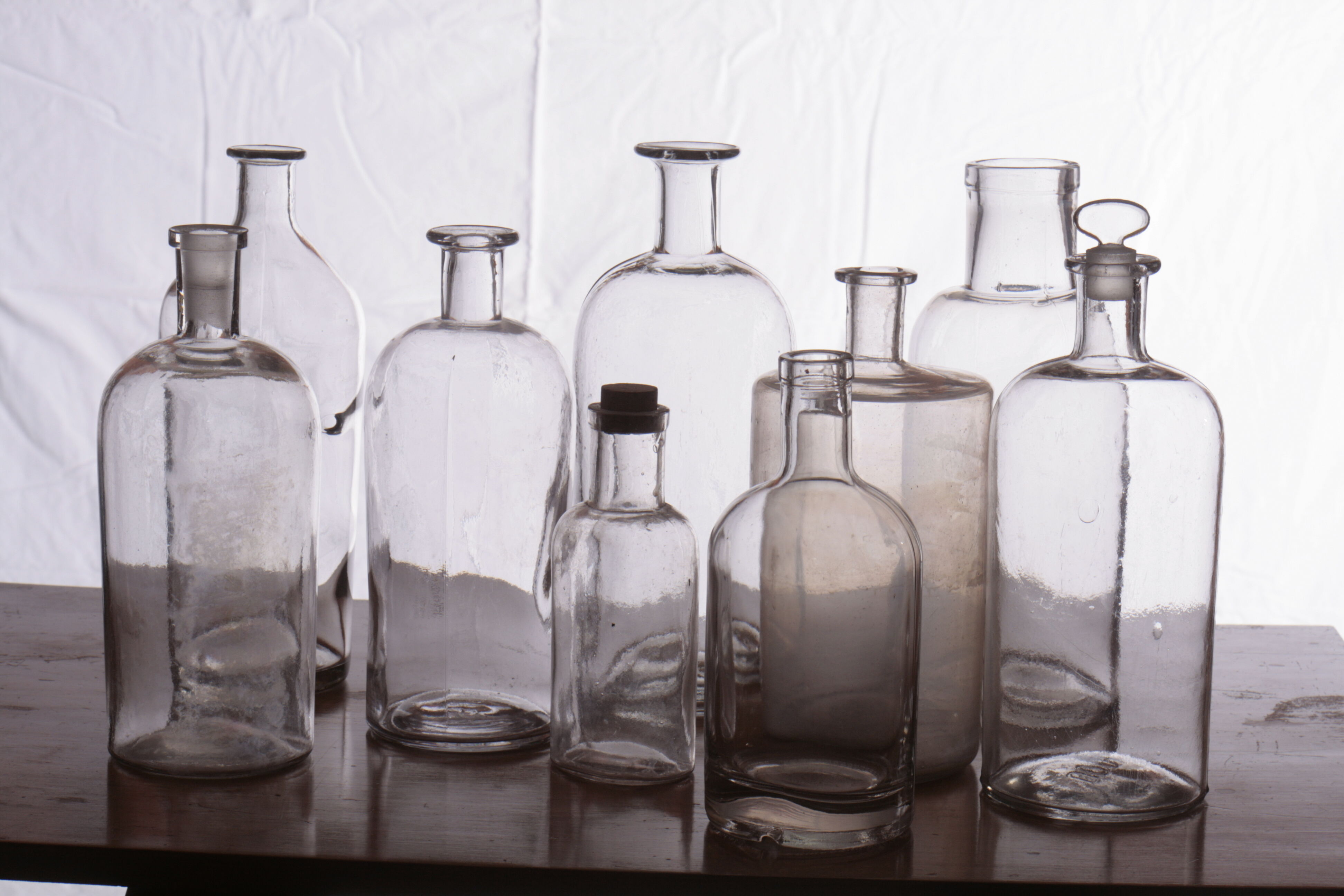 Set of pharmacy vials and wicker trunk