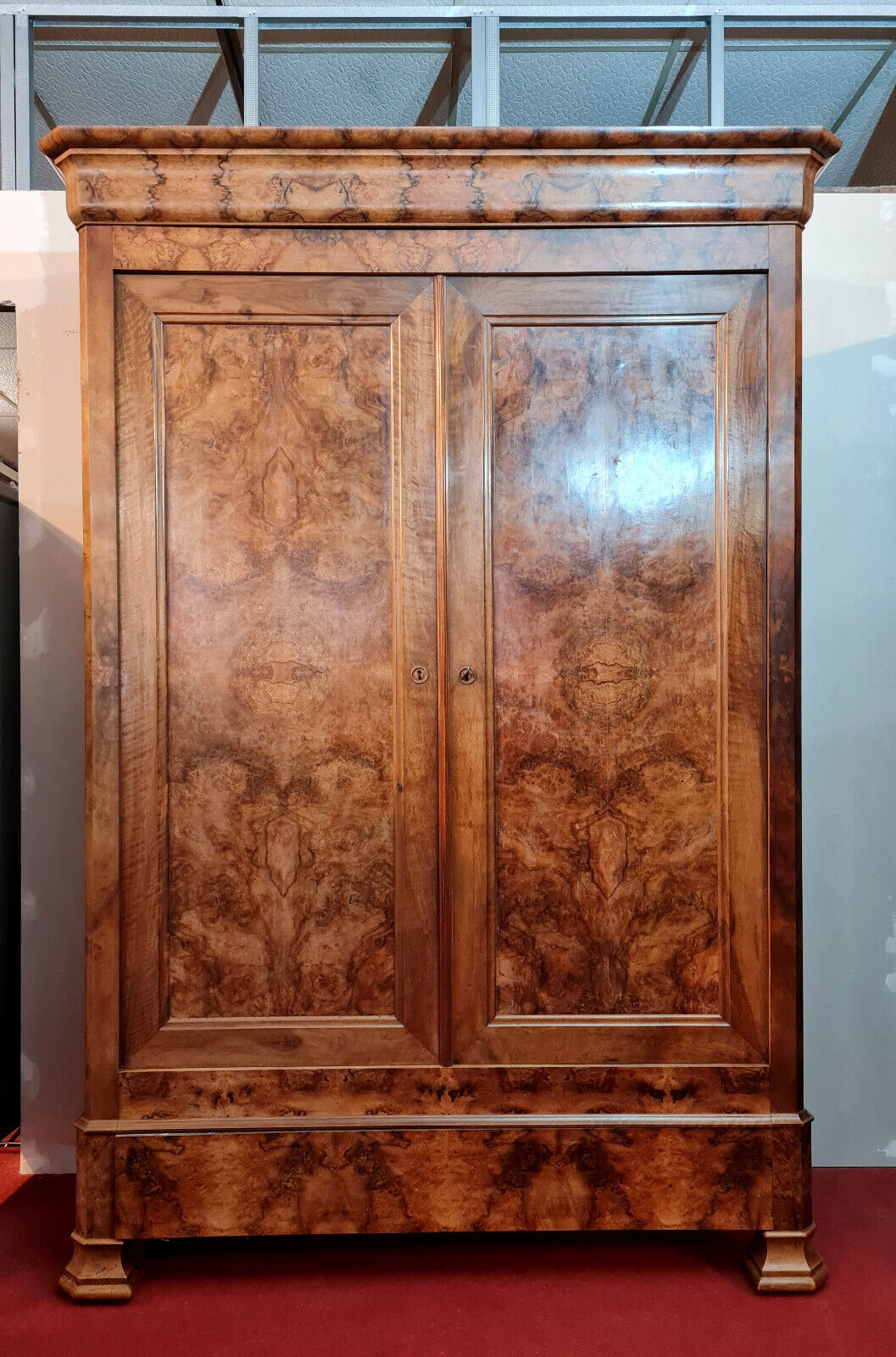 Parisian wardrobe Louis Philippe period walnut circa 1830