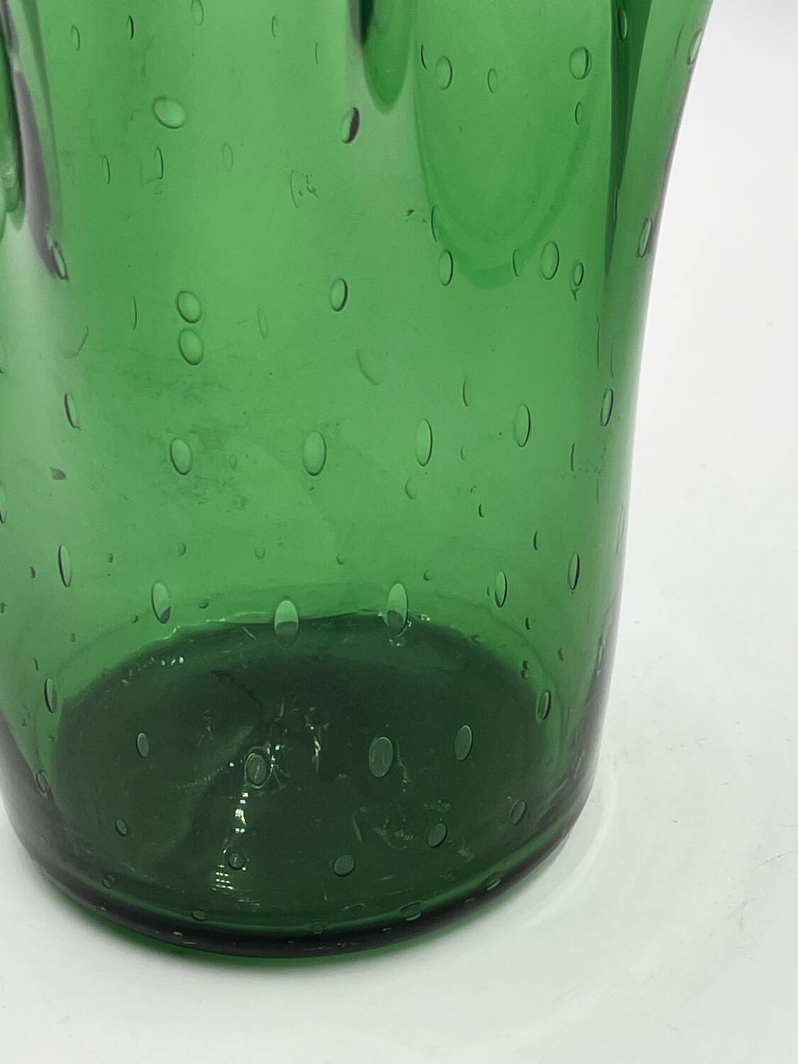 Empoli glass handkerchief vase