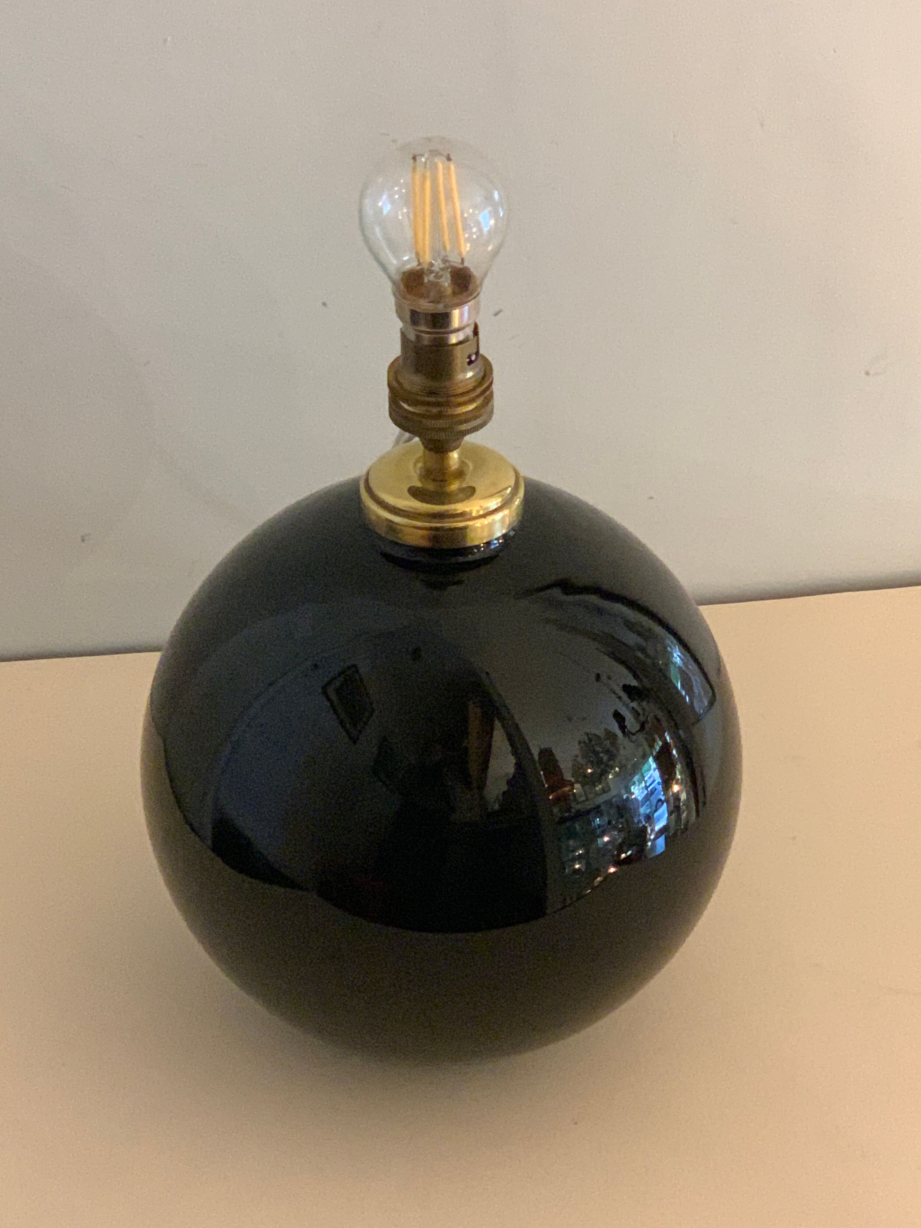 Art deco lamp foot in black opaline