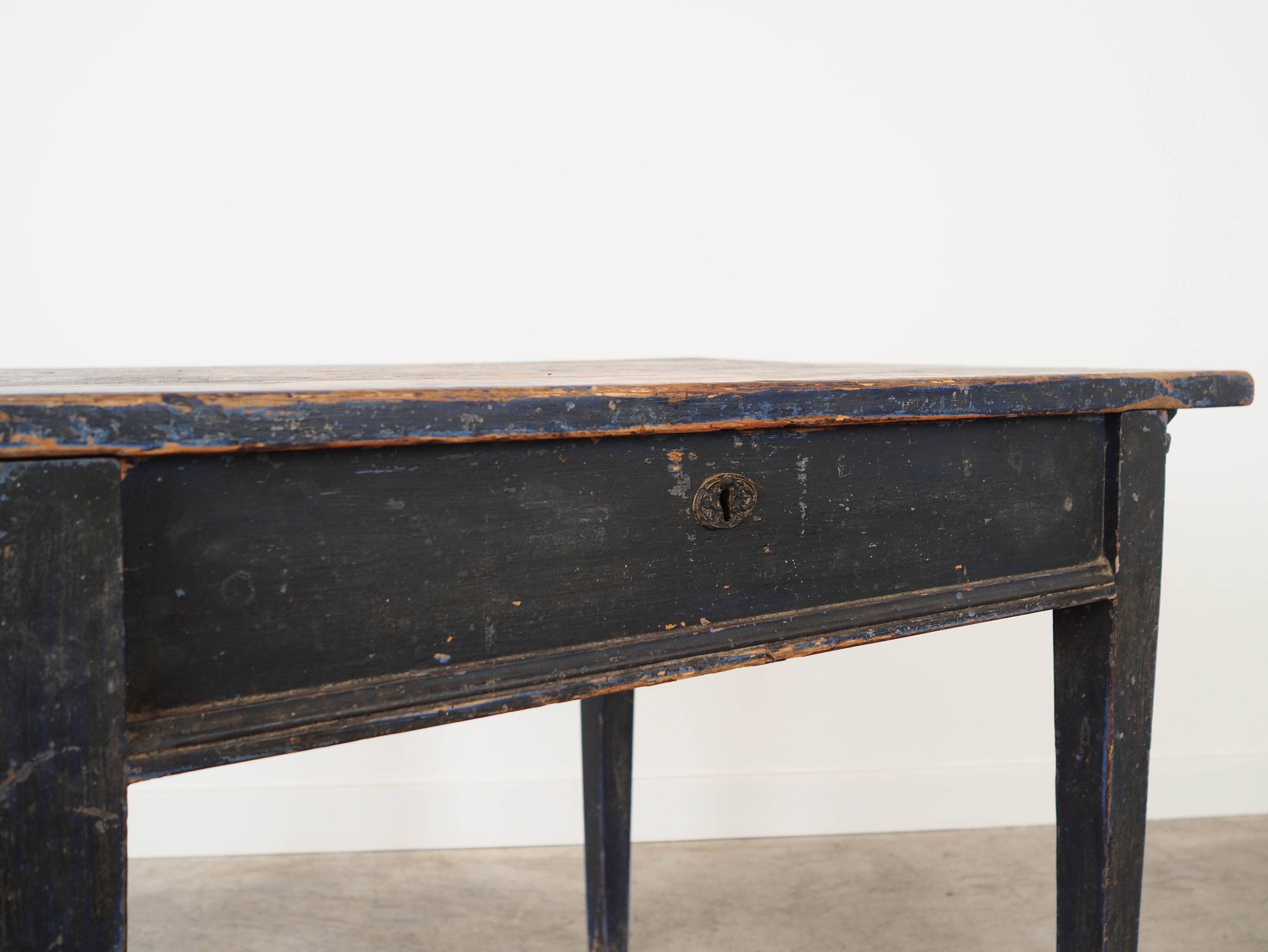 Table en pin, design danois, années 1940, fabriquée au Danemark