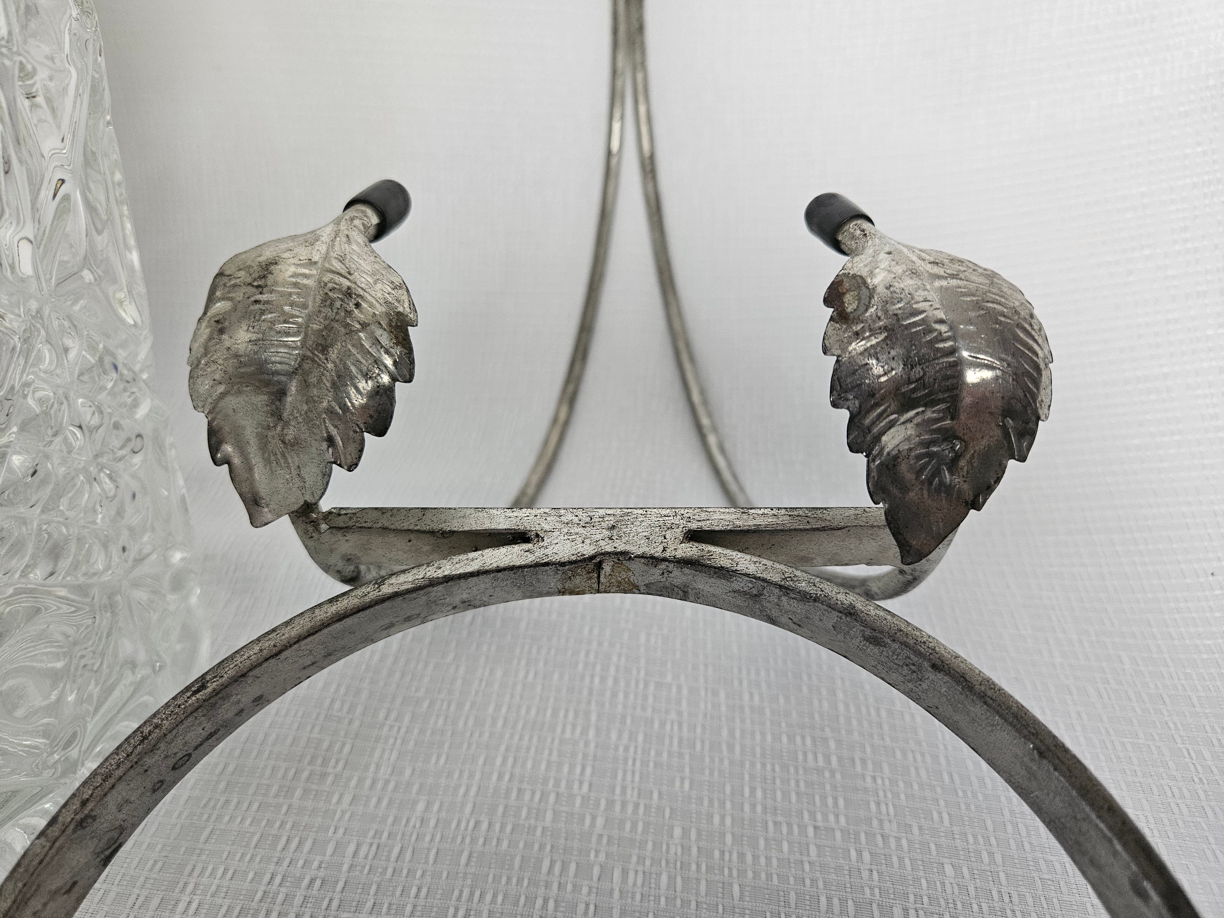 Lion head champagne bucket and its stand 20th century