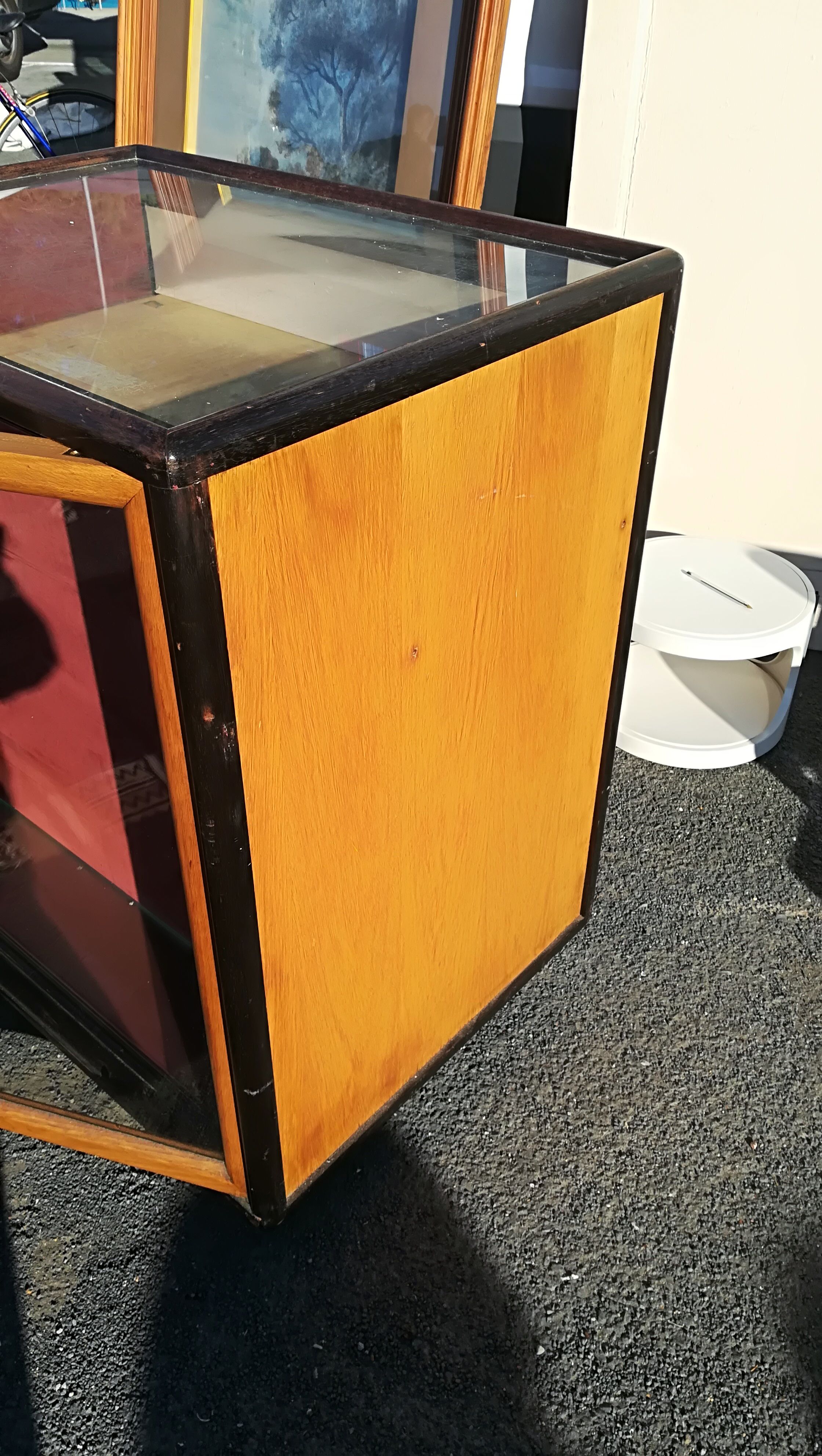 Counter/showcase year 1950