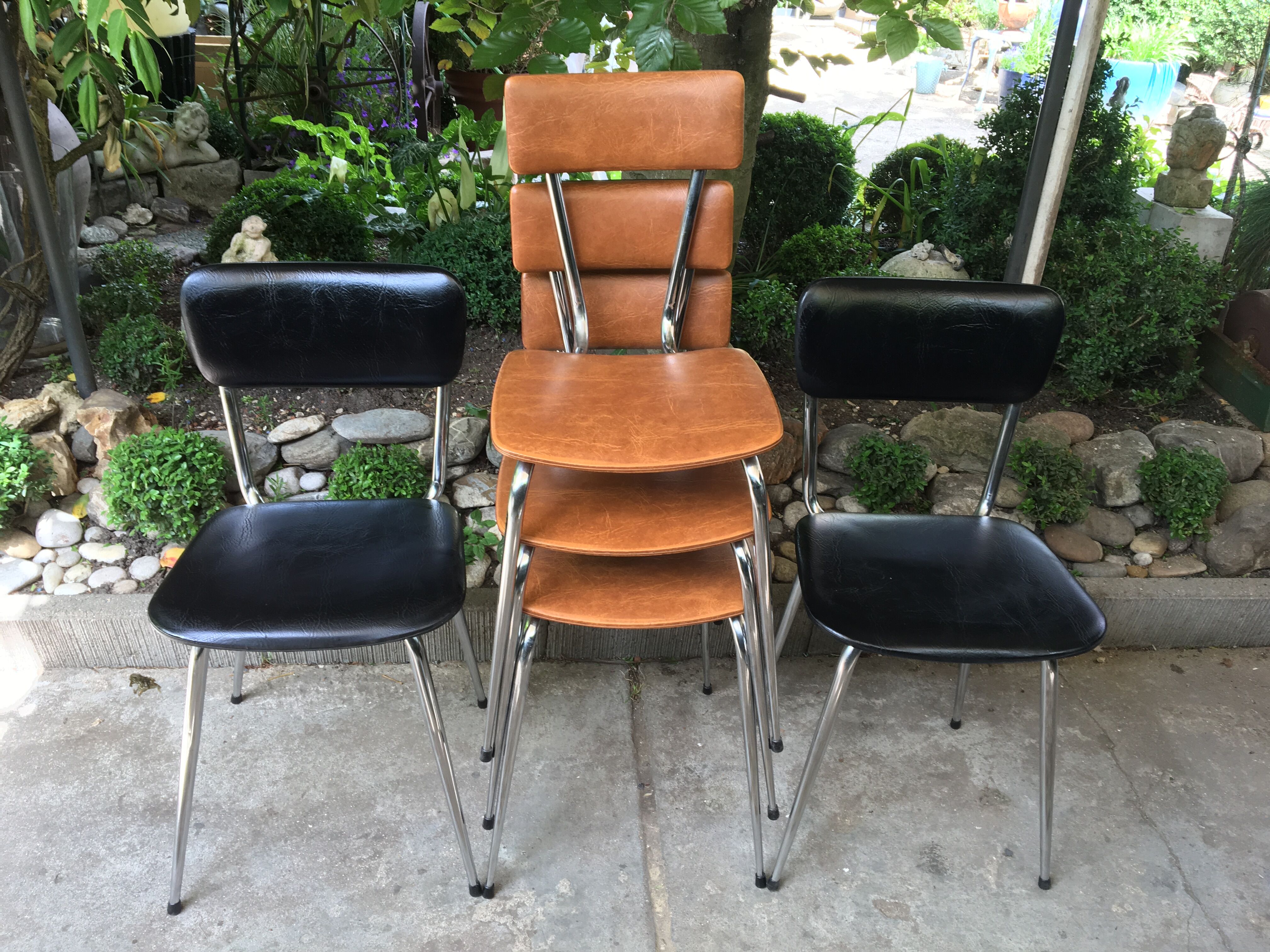 Chairs skaï  and  chrome