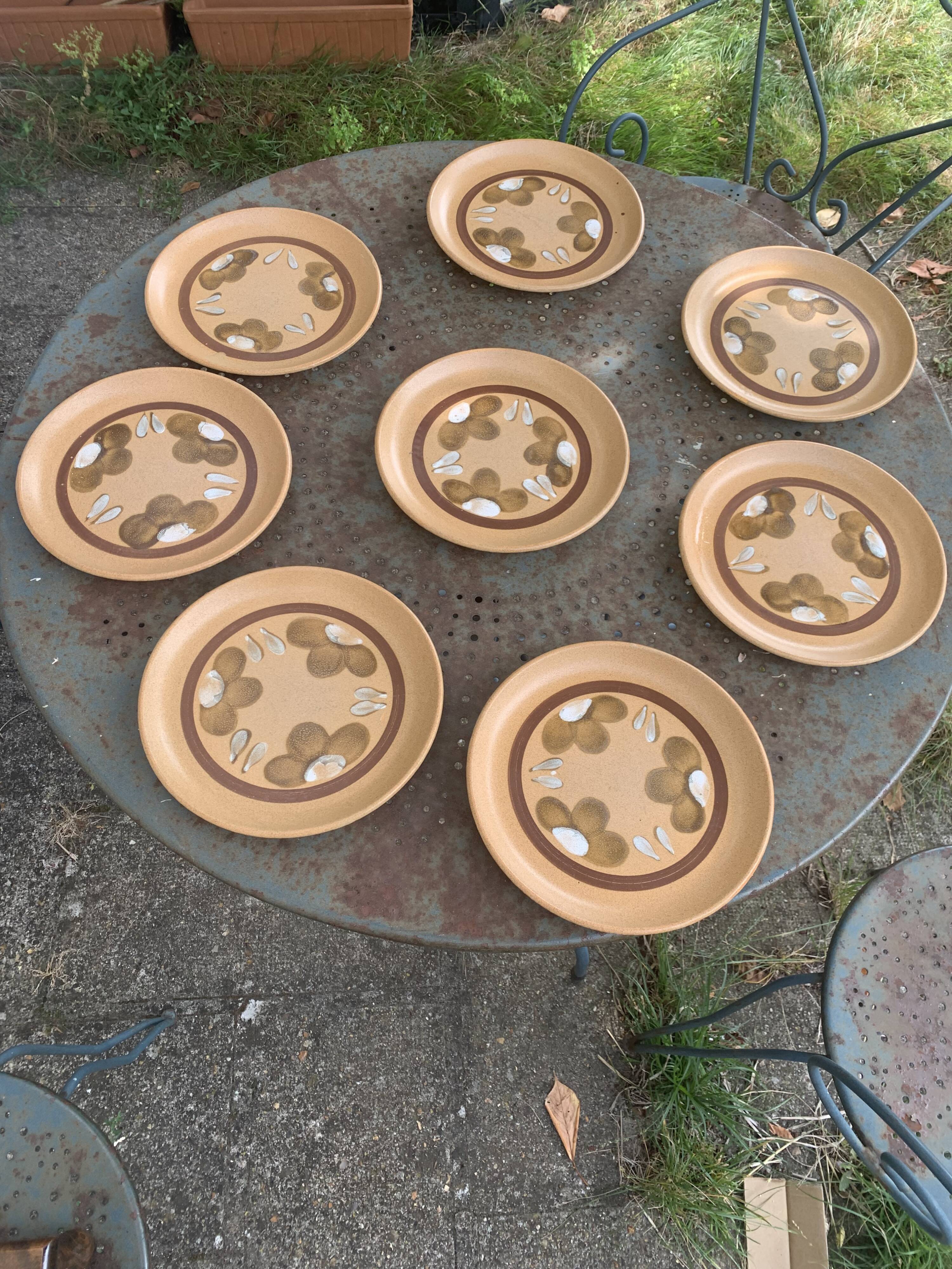 8 vintage Sarreguemines stoneware flower pattern dinner plates, France