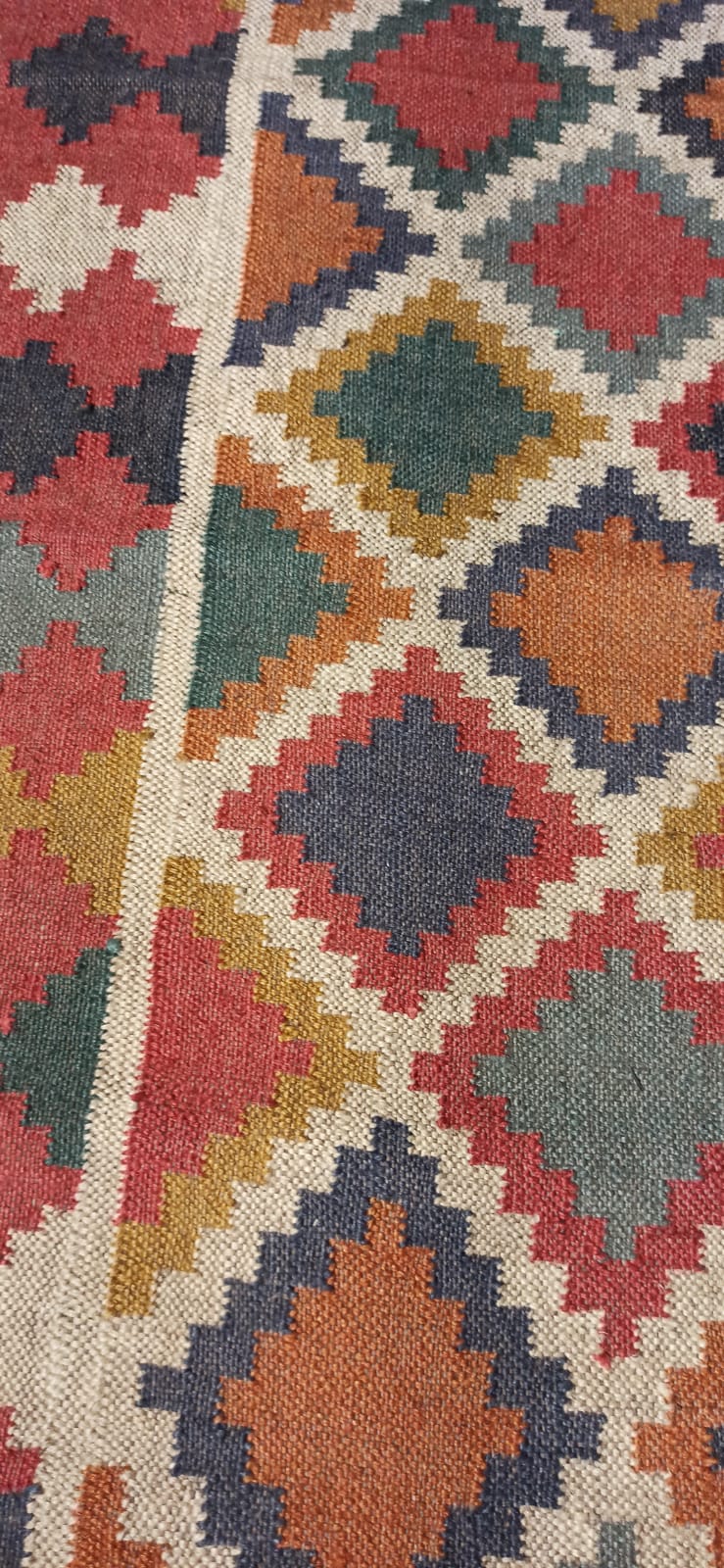 Tapis kilim en toile de jute et coton - 120cm x 180cm