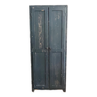 Armoire parisienne d'atelier