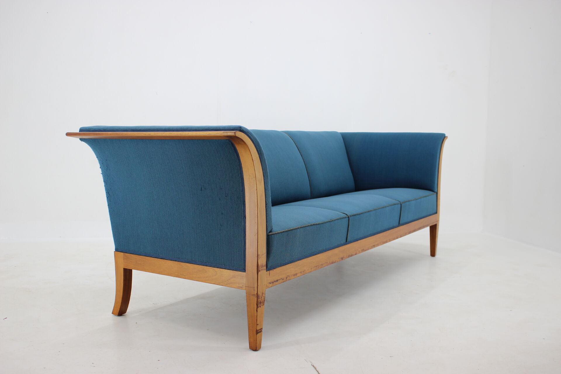 1940s Frits Henningsen mahogany three-seat sofa, Denmark