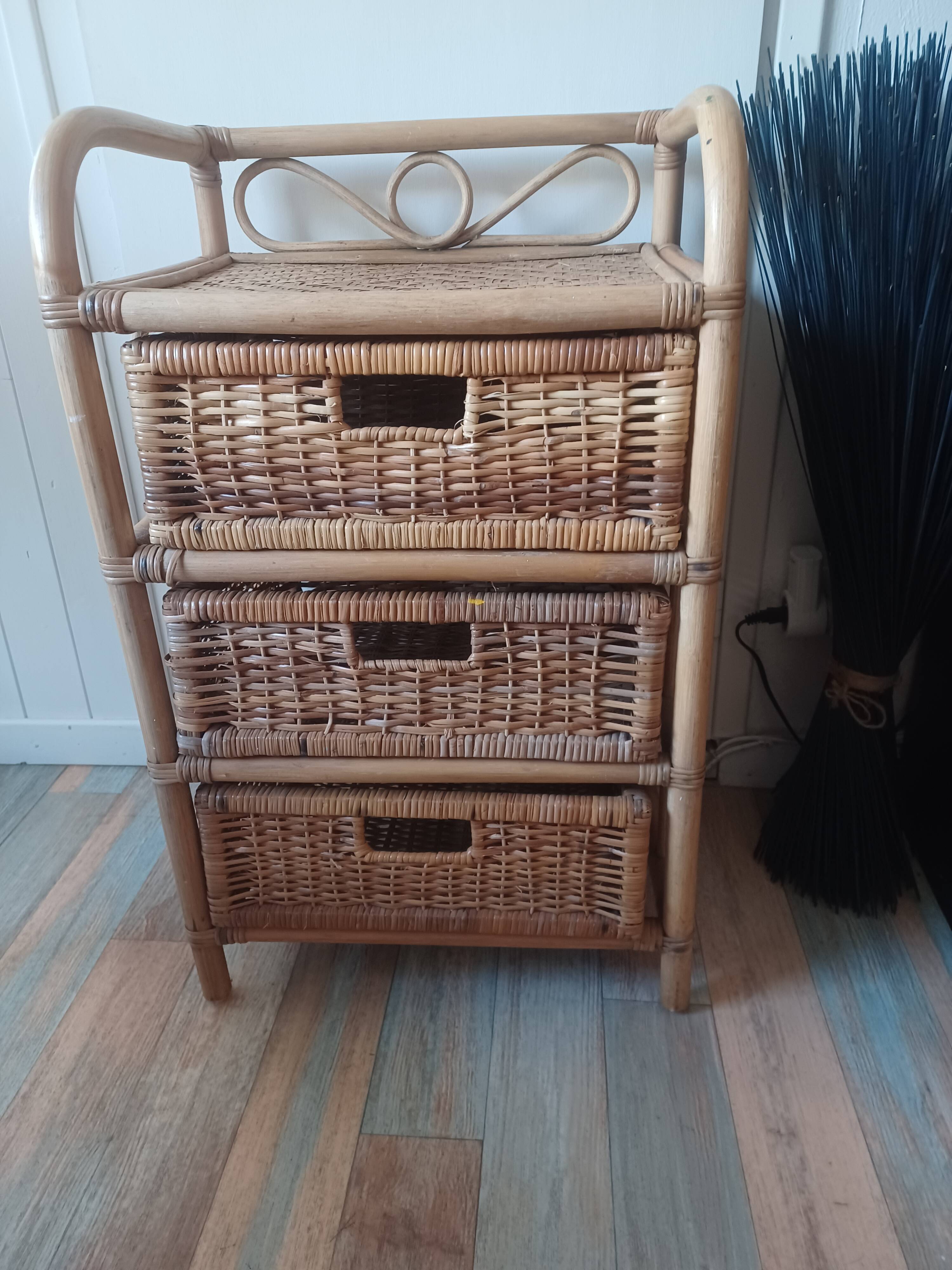 Lot de 2 commodes 3 tiroirs en rotin vintage