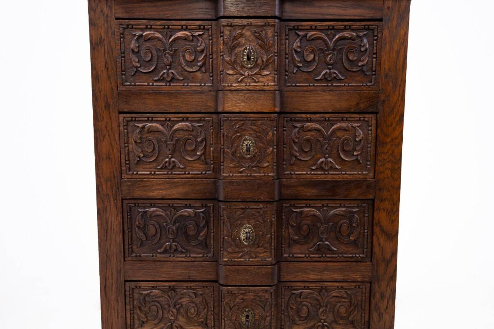 Narrow chest of drawers, France, ca. 1890.
