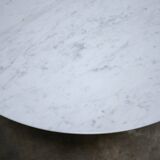 Round marble tulip table by E. Saarinen for Knoll International Editions