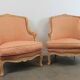 Paire de fauteuils bergère de style Louis XV