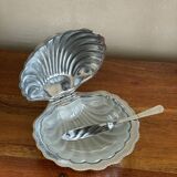 Scallop butter dish