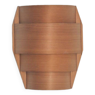 Scandinavian wooden wall lamp in pine veneer, 1960s