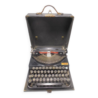 Machine à écrire Remington Rem2