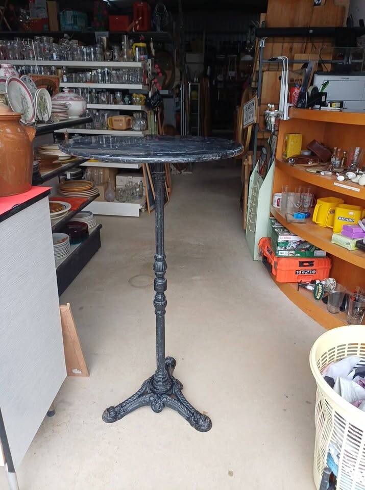 High Vintage Bistro Table – Black Marble & Cast Iron –