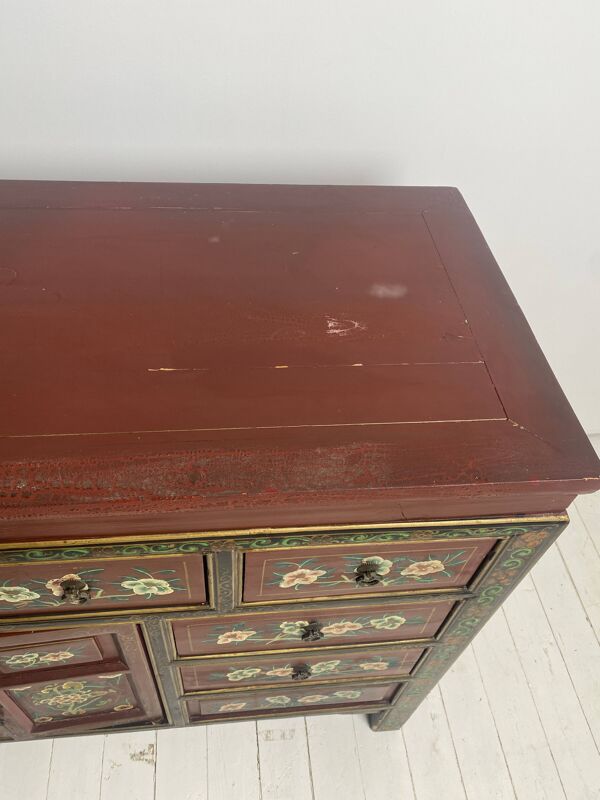 Buffet chinois vintage peint à la main, meuble rouge à décor floral