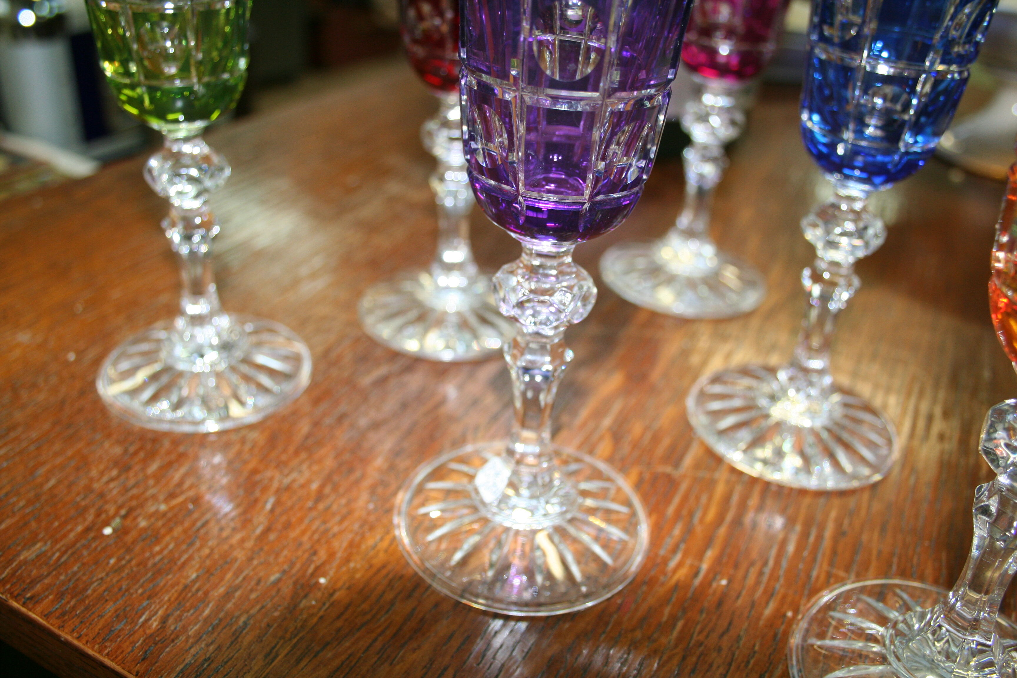 6 colored crystal flutes