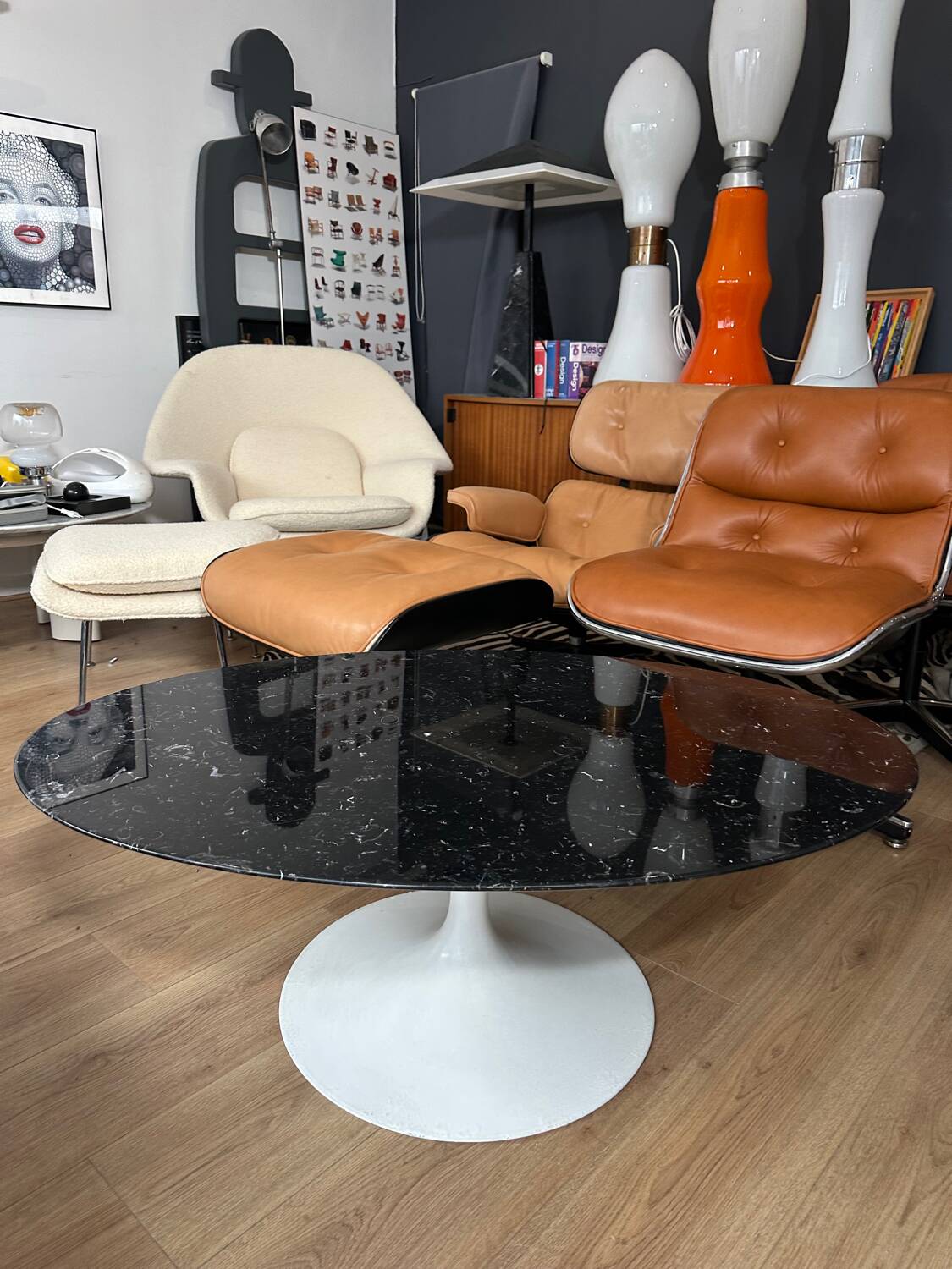 Table basse ovale Eero Saarinen pour Knoll