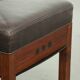 Pouf/tabouret en cuir marron chocolat au design Art Déco