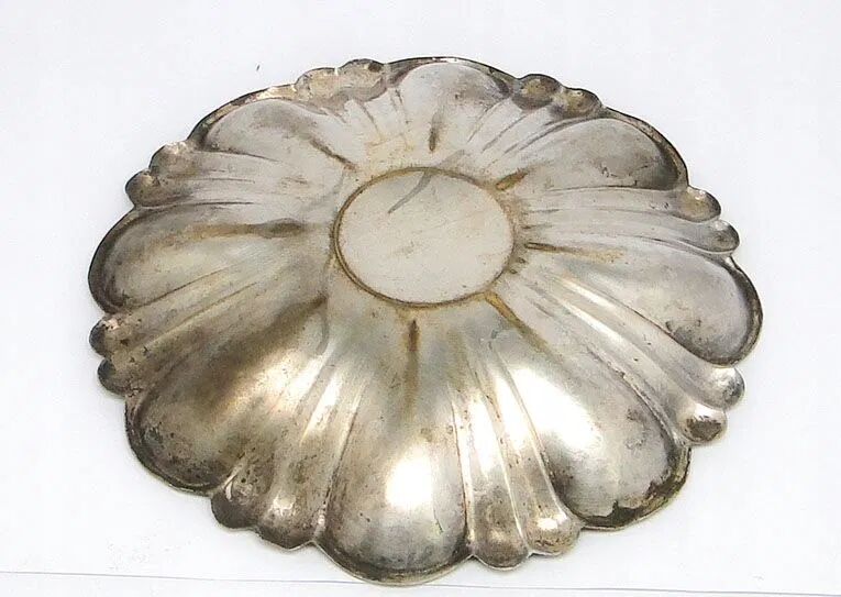 C5O Fruit Plate in the Shape of a Flower