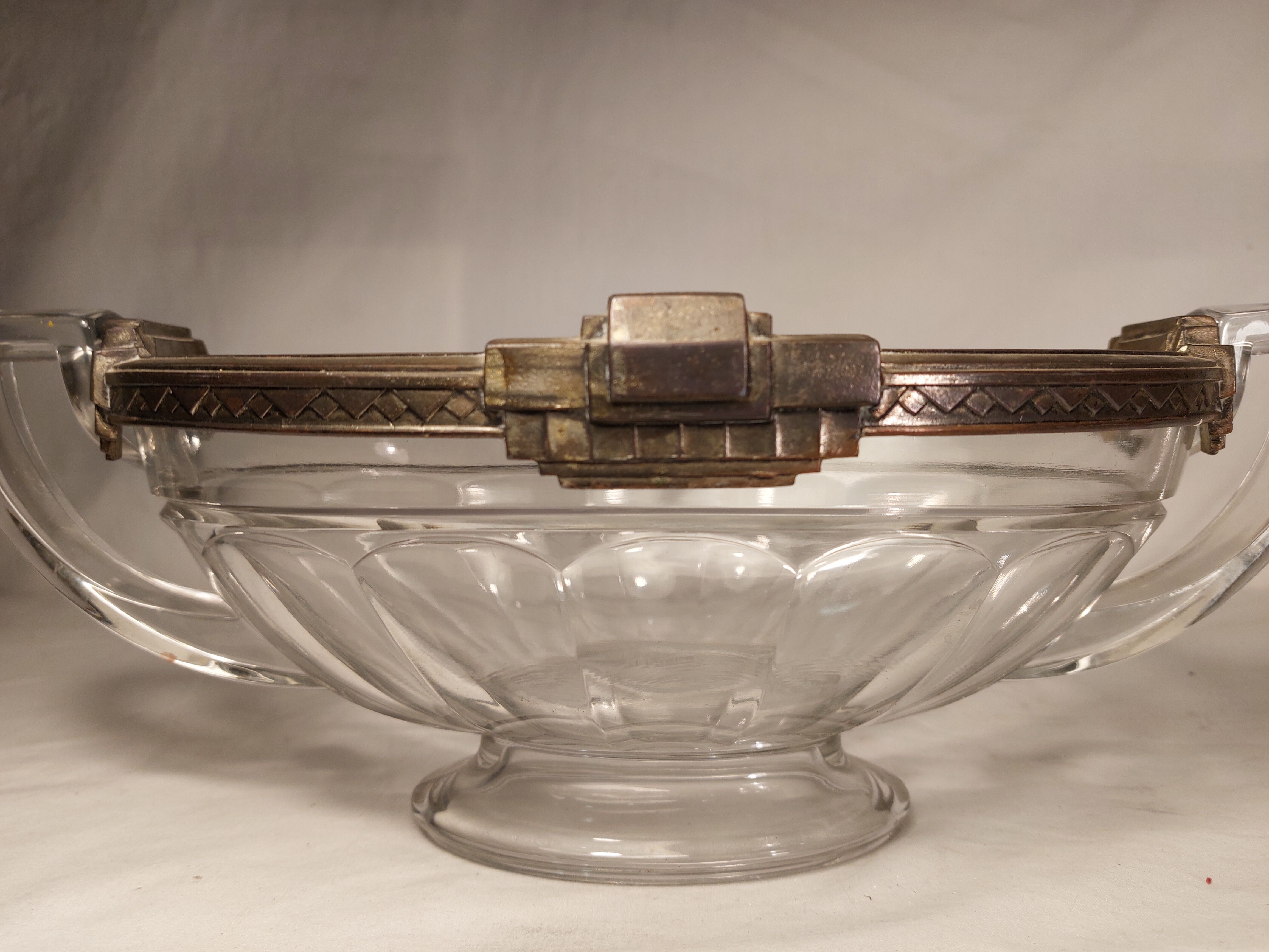Oval cup with Art Deco handles "Noémie" - Cristal Val St Lambert Belgium