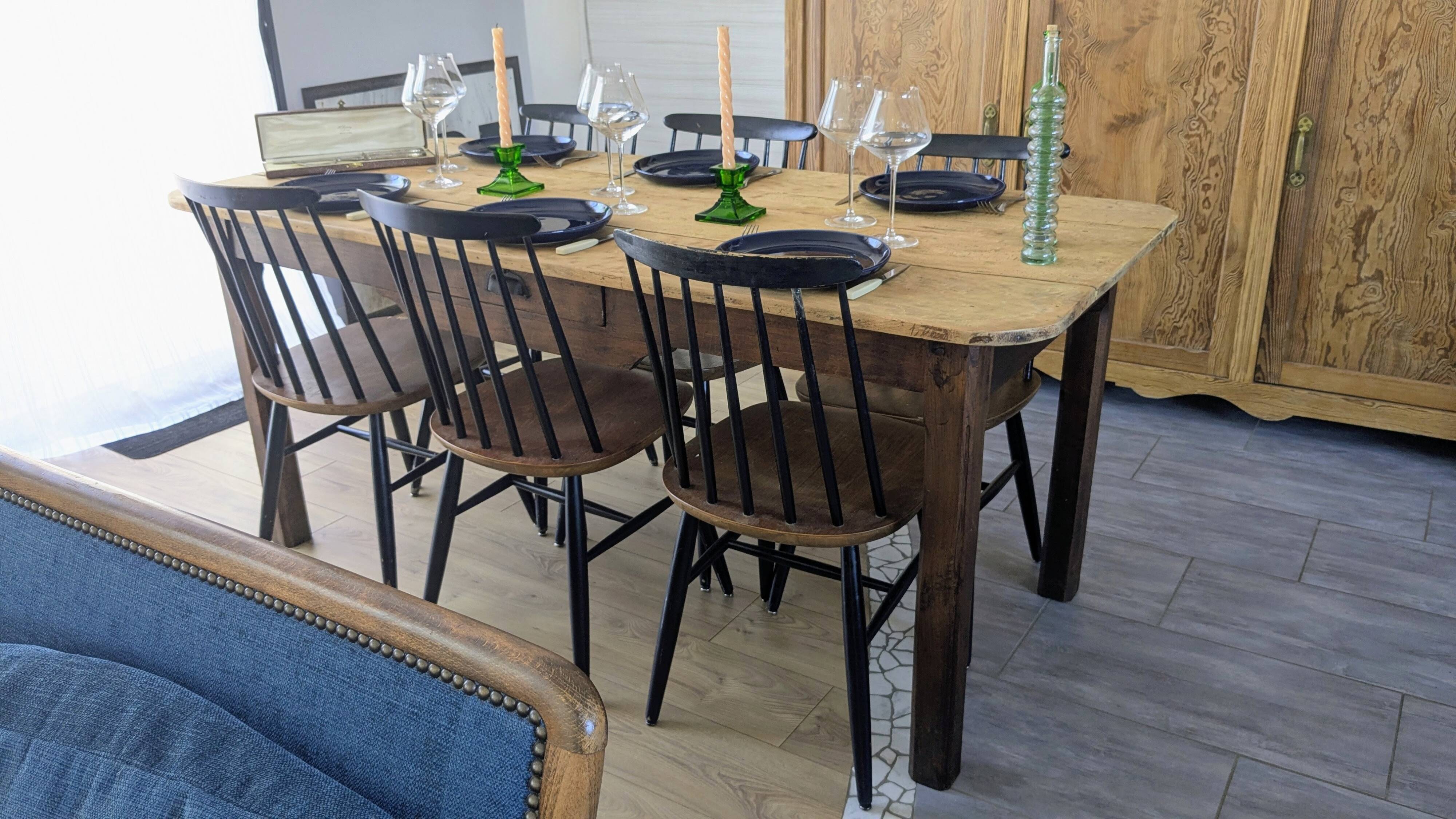 Antique farmhouse table in patinated solid wood - 178 cm