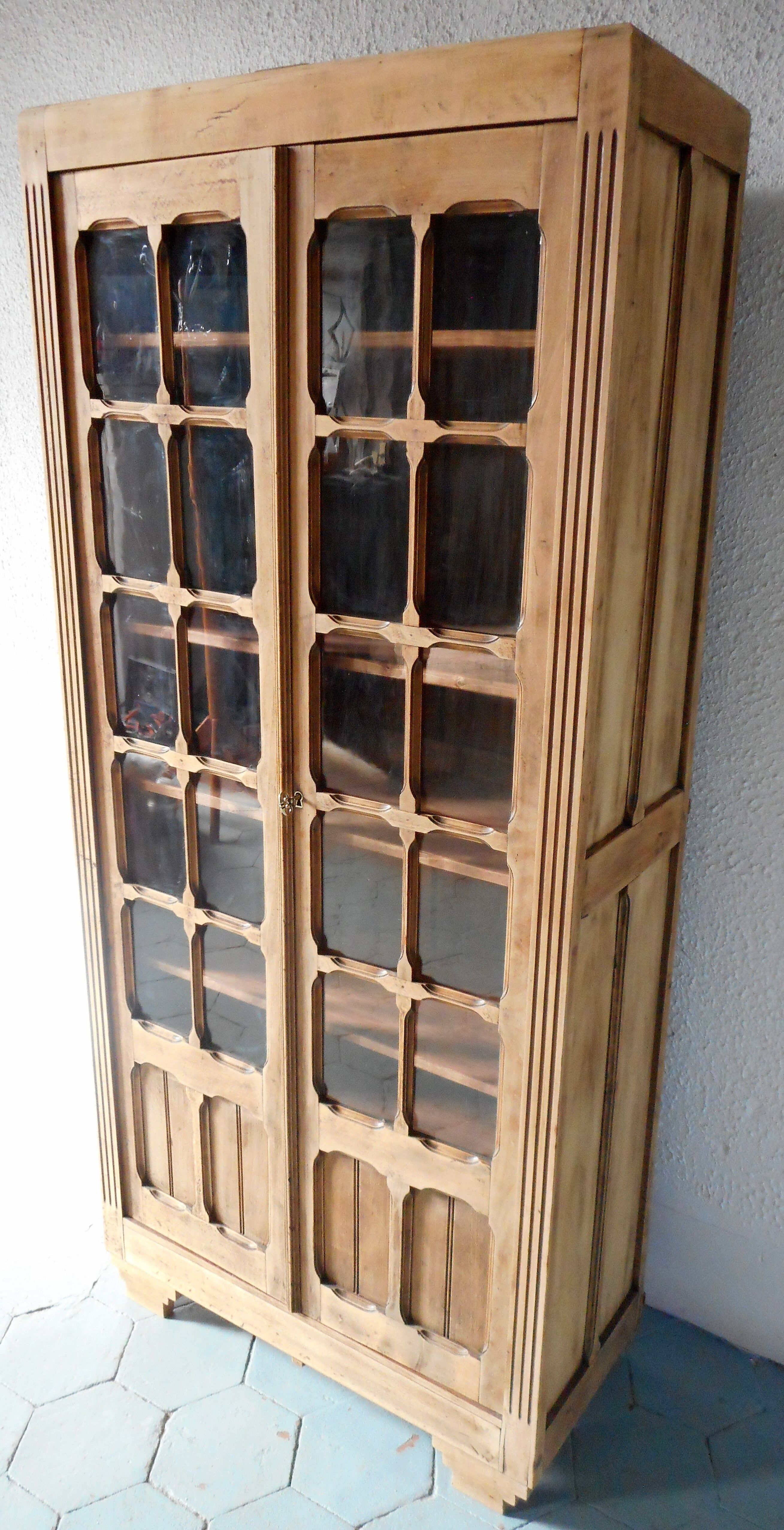 Glass cabinet in paris