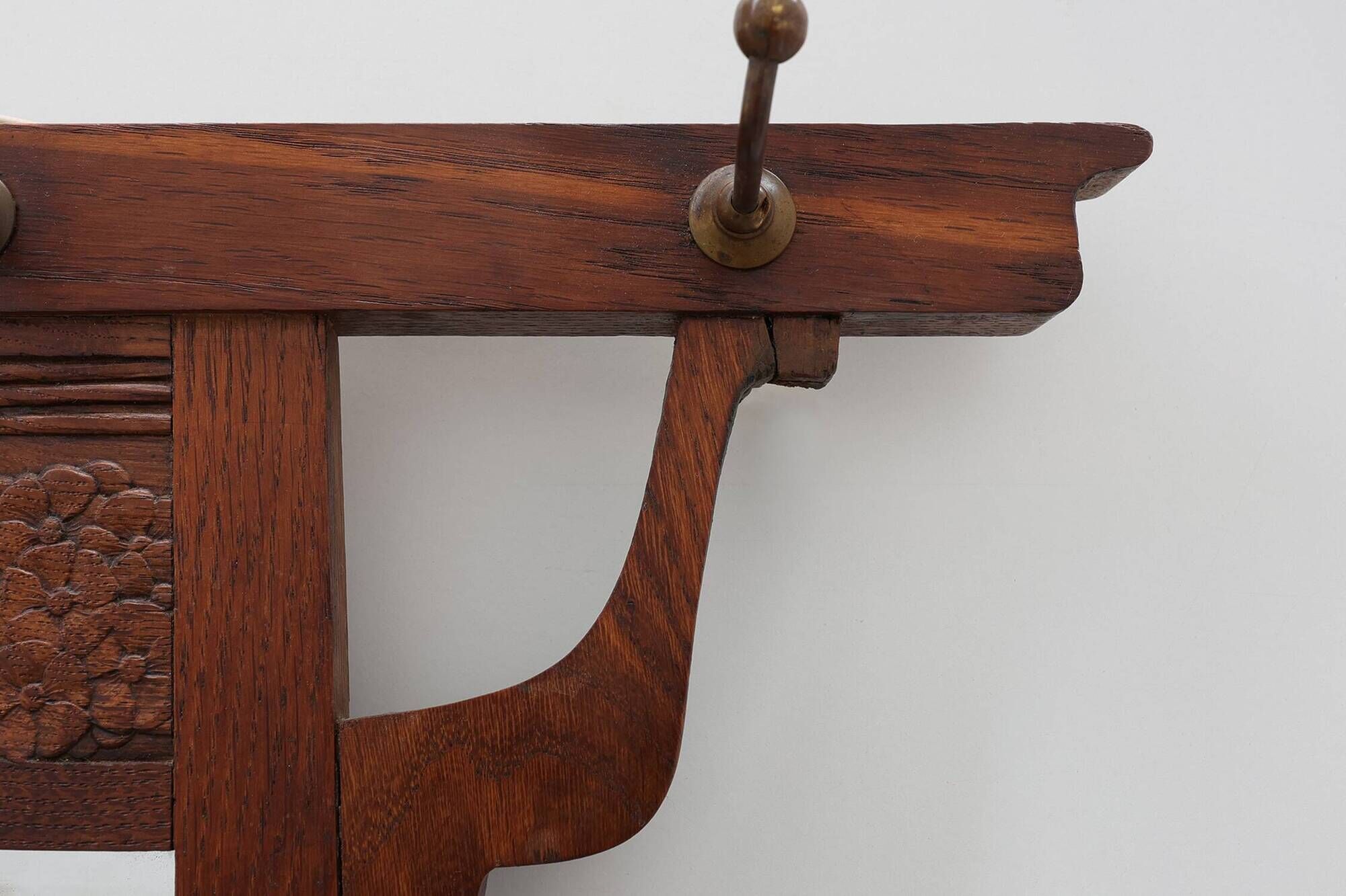 Art Nouveau Oak Coat Rack with Mirror and Floral Carvings, Belgium, circa 1