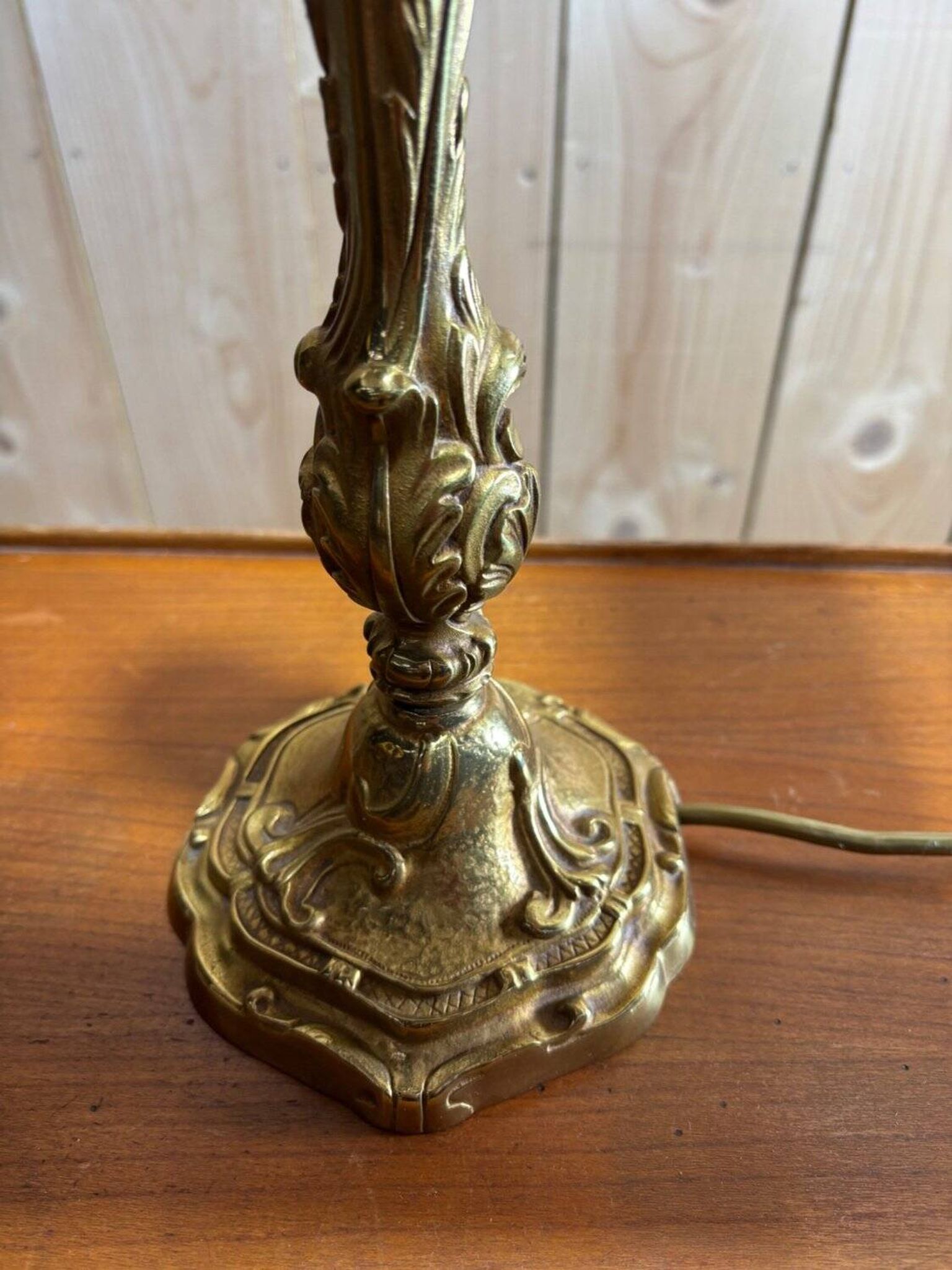 Série de 3 lampes en bronze Louis XV