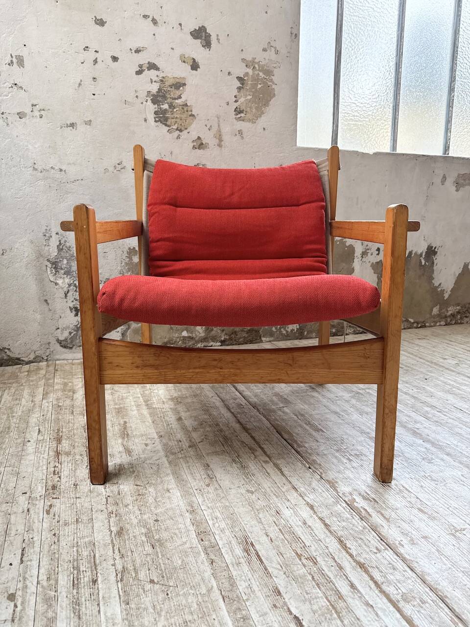 Safari chair in pine by Rold Rastad and Adolf Relling, 1960.