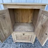 Solid oak storage unit – Contemporary country style