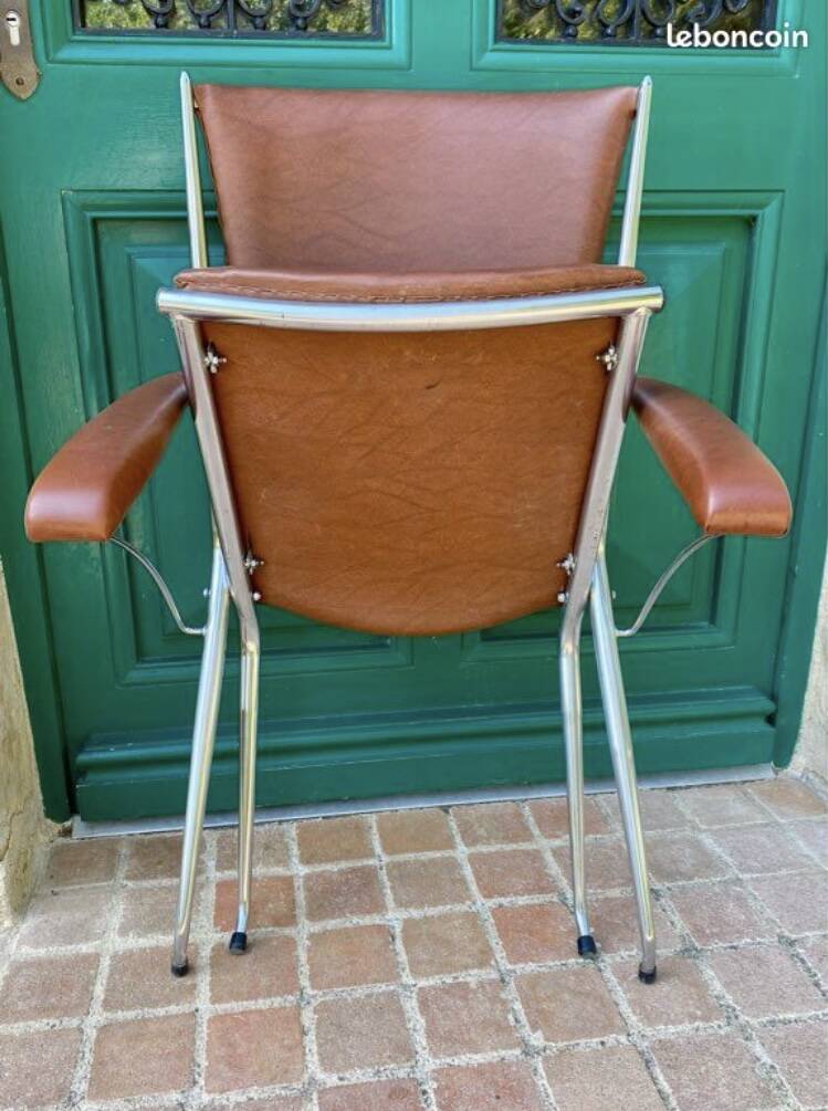 Folding chair