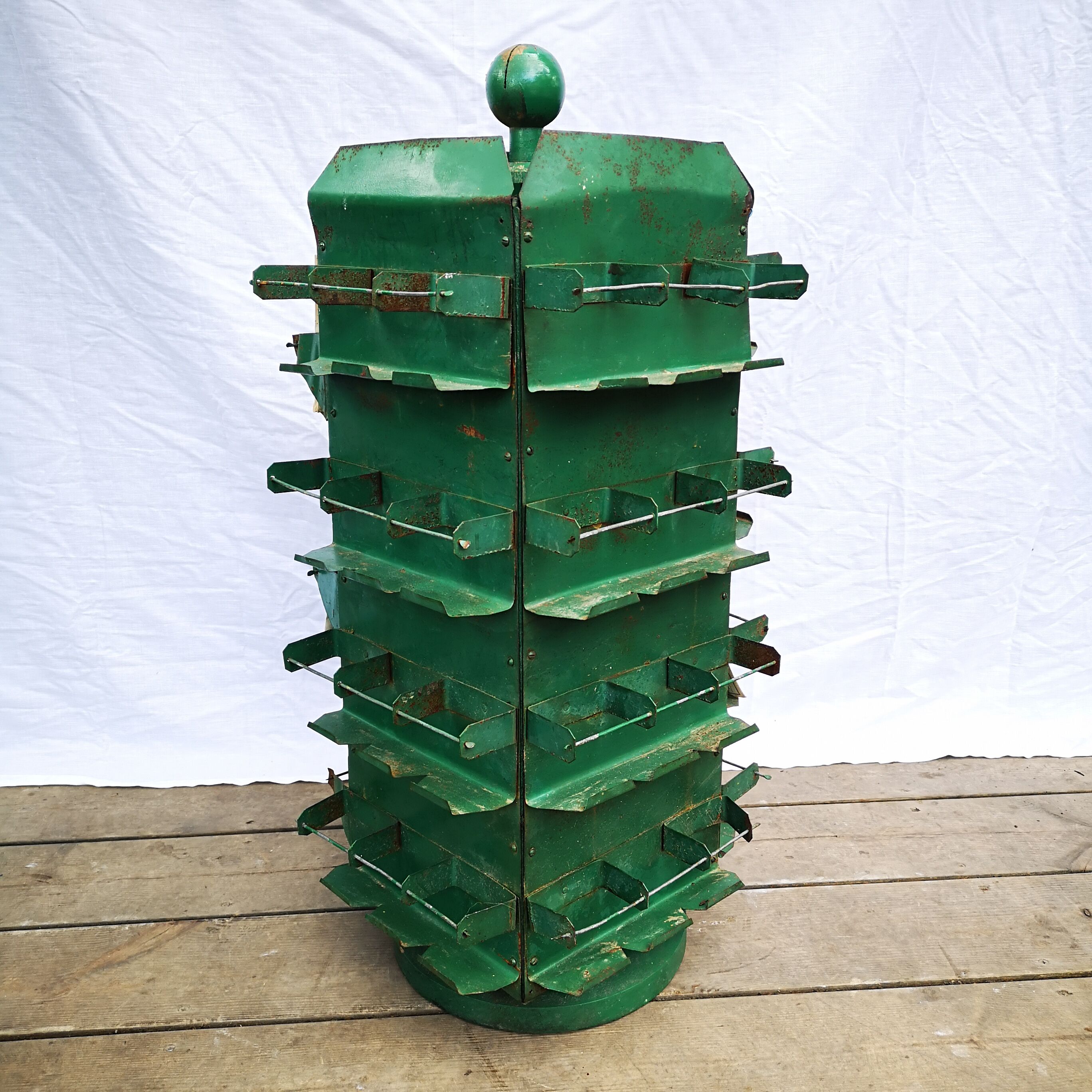 Former turnstile seed display, 1950