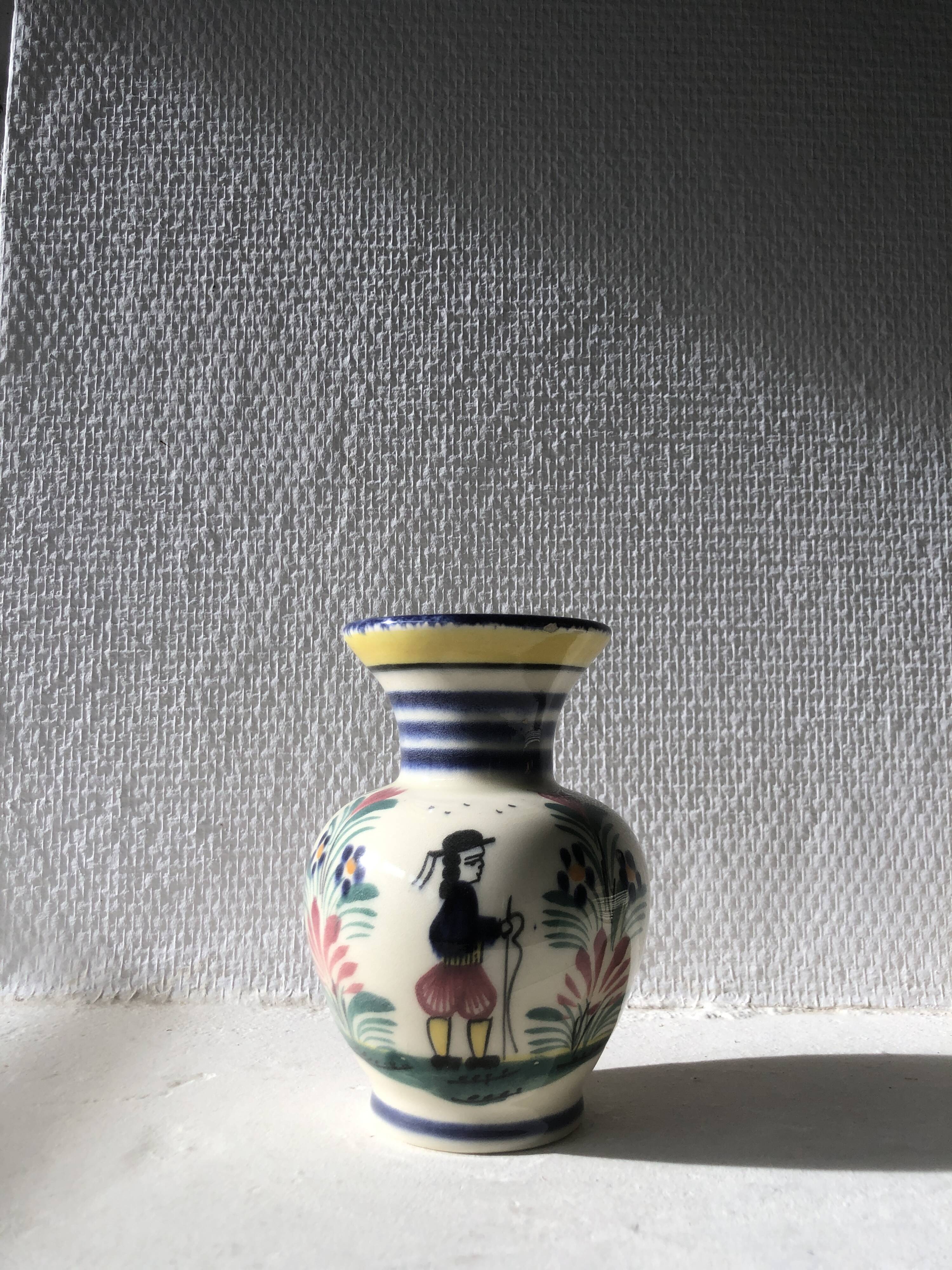 Antique vase Quimper