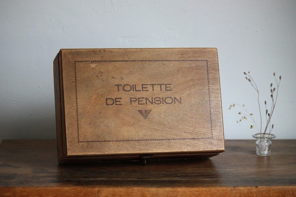Wooden storage box