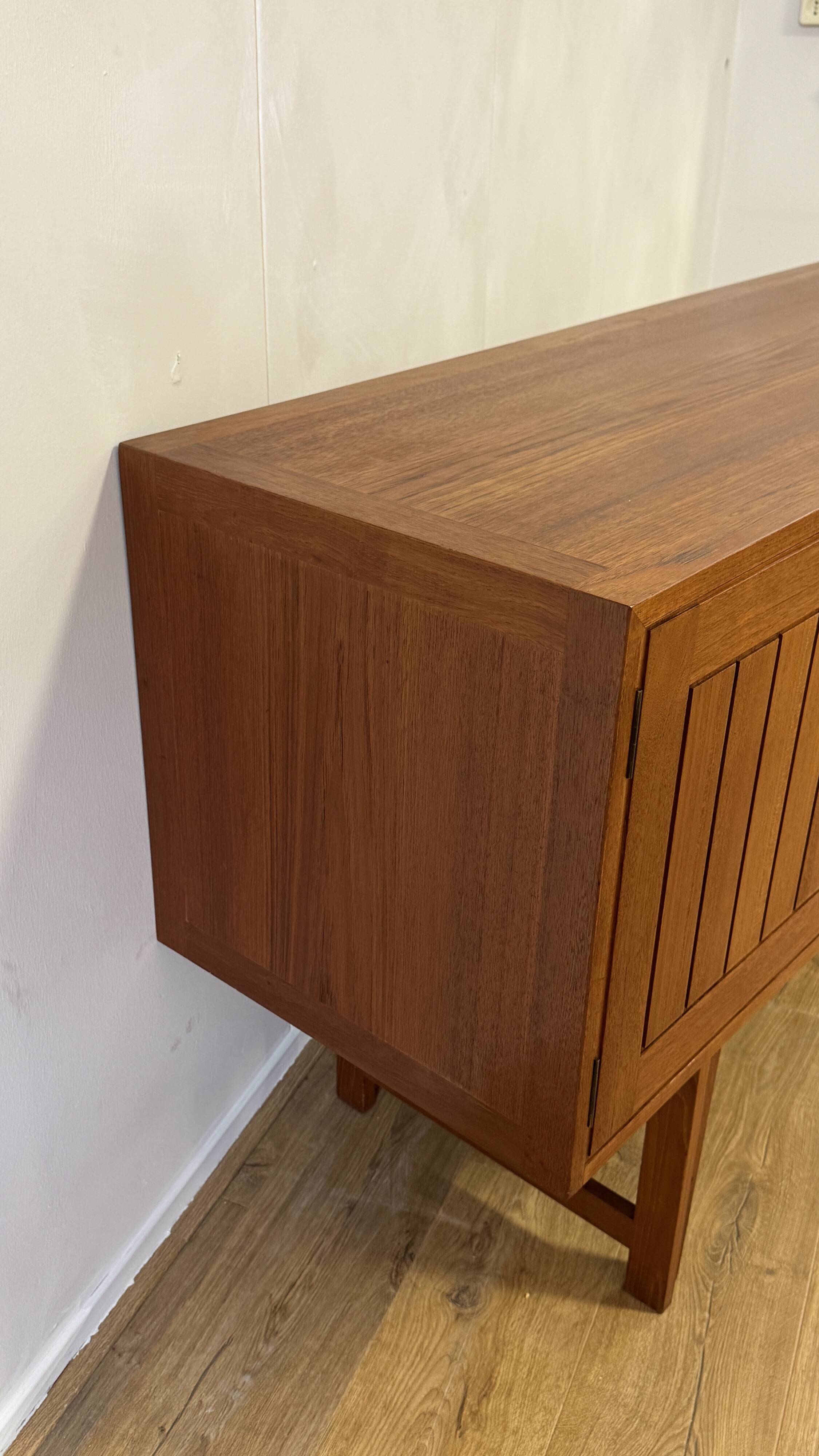 Vamo Sonderberg lowboard dressoir