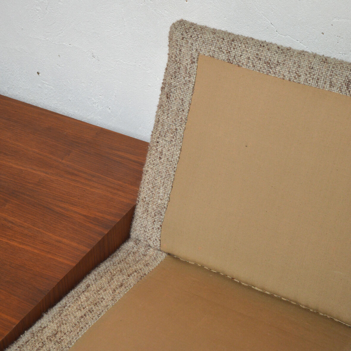 Corner lounge with 3-seater sofa, 2-seater sofa and corner table