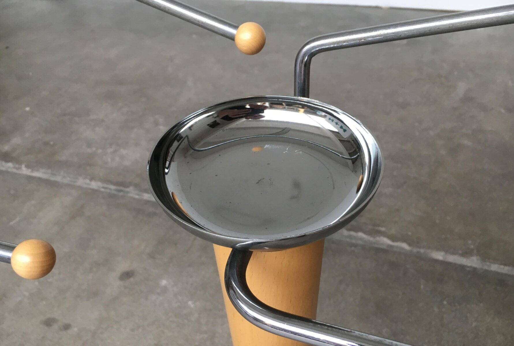 Vintage Italian postmodern coat rack by Calligaris.